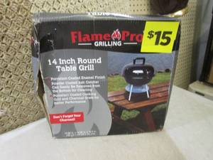 lot 110 image: (F-0) Flame Pro 14 Inch Round Table...