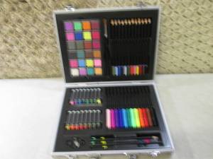 lot 117 image: (BS) Colored Pencils Paint Crayons ...