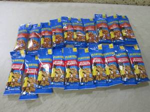 lot 131 image: (B-1) 20 Bags of Planters Peanuts 1...