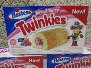 lot 205 image: (B-2) 3 Boxes of Hostess Mixed Berr...