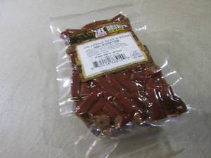 lot 266 image: (B-2) 32oz Pack of Jalapeno Beef & ...