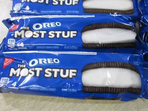 lot 279 image: (B-1) 12 Oreo The Most Stuf Cookies...