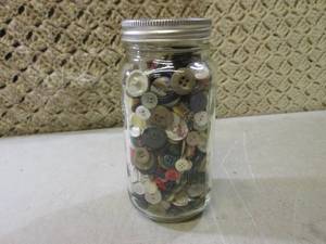 lot 295 image: (BSB) Jar full of Assorted Buttons...