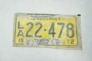 Vintage MN license plate