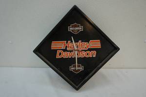 HD clock