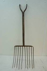 Vintage pitchfork