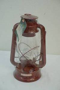 Kerosene lantern
