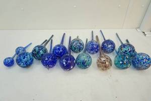 Aqua bulbs