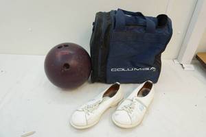 Columbia bowling bag,ball,shoes