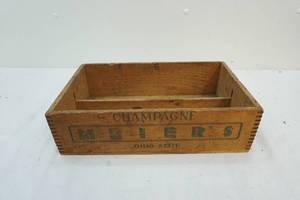 vintage Champagne box