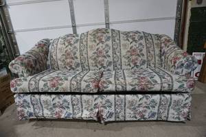 hide a bed couch