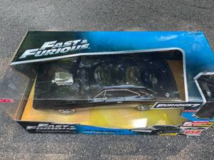lot 30 image: Fast and Furious USB Chargeable Remote Control Car (NEW)
