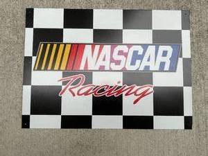 lot 76 image: Nascar Flag Metal Sign