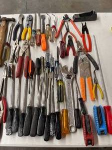 lot 164 image: Hand Tool Lot