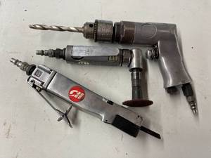 lot 198 image: Pneumatic Tool Lot