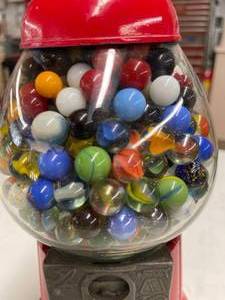 lot 314 image: Gumball Machine Full of Vintage Marbles
