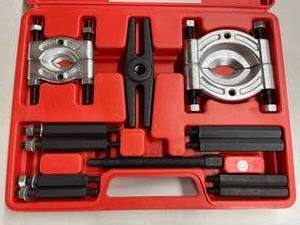 lot 343 image: Pittsburg Puller  Bearing Separator Set