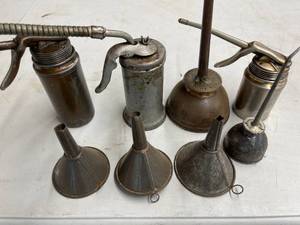 lot 442 image: Vintage Oil Cans and Funnels