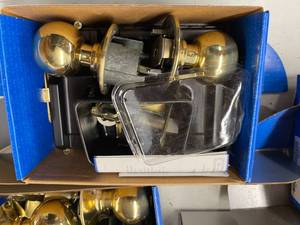 lot 445 image: Assorted Door Knobs and Parts