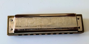 lot 251 image: Hohner Special 20 Harmonica