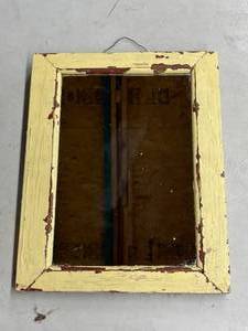 lot 459 image: Vintage Wall Mirror