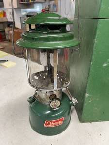 lot 478 image: Coleman Gas Lantern in Vintage Handmade Wooden Box