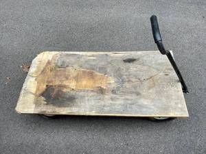 lot 481 image: Wooden Rolling Cart