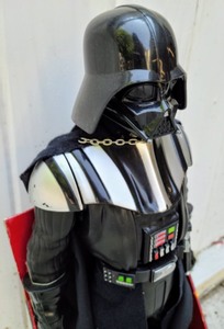 lot 274 image: Star Wars Collectibles