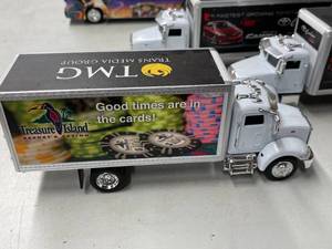 lot 532 image: 5 Metal TMG Trucks