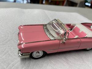 lot 533 image: 1959 Cadillac Die Cast Car