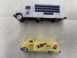 lot 535 image: 2 Die cast Pepsi Bottle Trucks