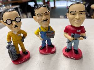 lot 555 image: Pep Boys Bobbleheads and Vintage Champion Bendable