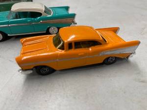 lot 575 image: 3 Vintage Toy Cars