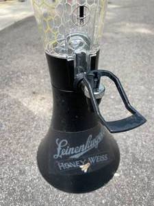 lot 583 image: Leinenkugels Honey Wiesse Beverage Dispenser