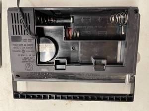 lot 637 image: Vintage General Electric TV  WB  AM  FM Radio