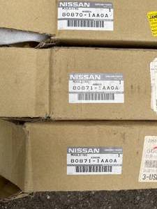 lot 667 image: Nissan Molding Parts