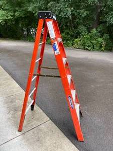 lot 683 image: 6 Foot Werner Ladder