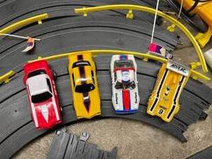 lot 673 image: Vintage Tyco  Racetracks, Cars and Controls