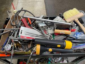 lot 689 image: Metal Rolling Tool Cart With Tools and Assorted Hardware