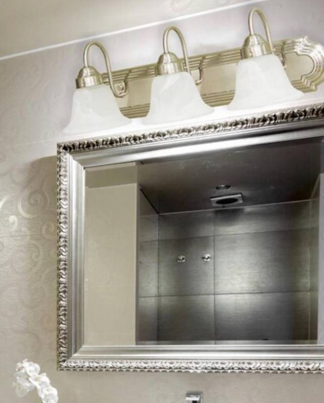 lot 22 image: Marti 24.25 in. 3-Light Indoor Brushed Nickel Bath or Vanity Wall Mount Sconce 