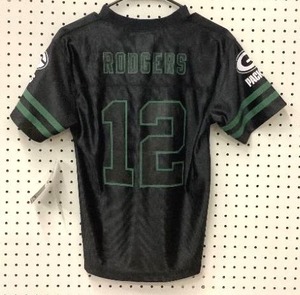 lot 21 image: NFL Green Bay Packers Aaron Rodgers #12 Youth Football Jersey L. 
