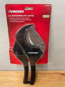 lot 9 image: Husky 2 Ratcheting PVC Cutter Hand Tool