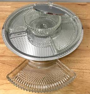 lot 99 image: Vintage Everedy Crystal Ball Lazy Susan Server