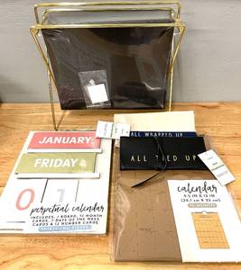 lot 49 image: Lot of Office Supplies