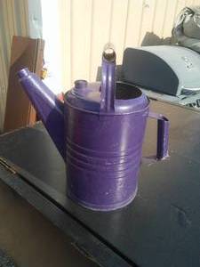 lot 58 image: Vintage Mental Oil Watering Can