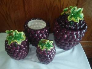 lot 143 image: 4 Grape kitchen ceramic jars.