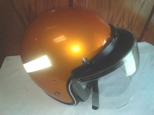 lot 215 image: Vintage Helmet  Motorcycle or snowmobile. RG-9 Gold excellent.