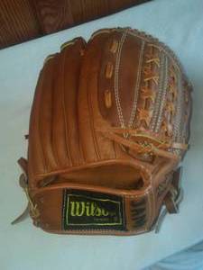 lot 227 image: Wilson Baseball Glove  leather.