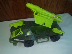 lot 236 image: Mega marines GI Joe Vehicle.