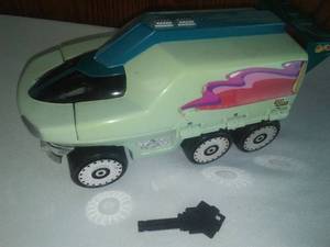 lot 239 image: Hot Wheels key force vehicle- with key.